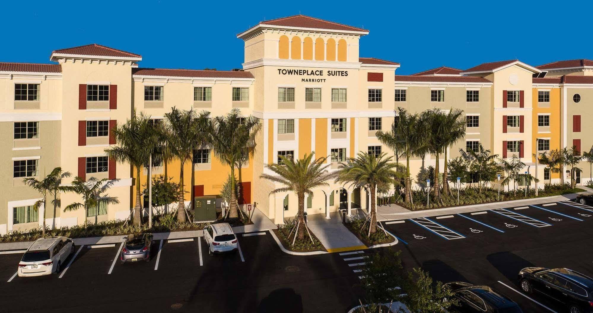Towneplace Suites By Marriott Fort Myers Estero Eksteriør billede